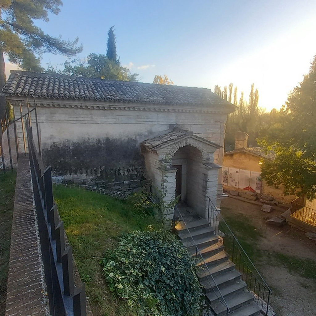 tempietto-del-clitunno-2